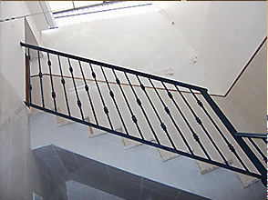 Barandillas de escaleras metálicas